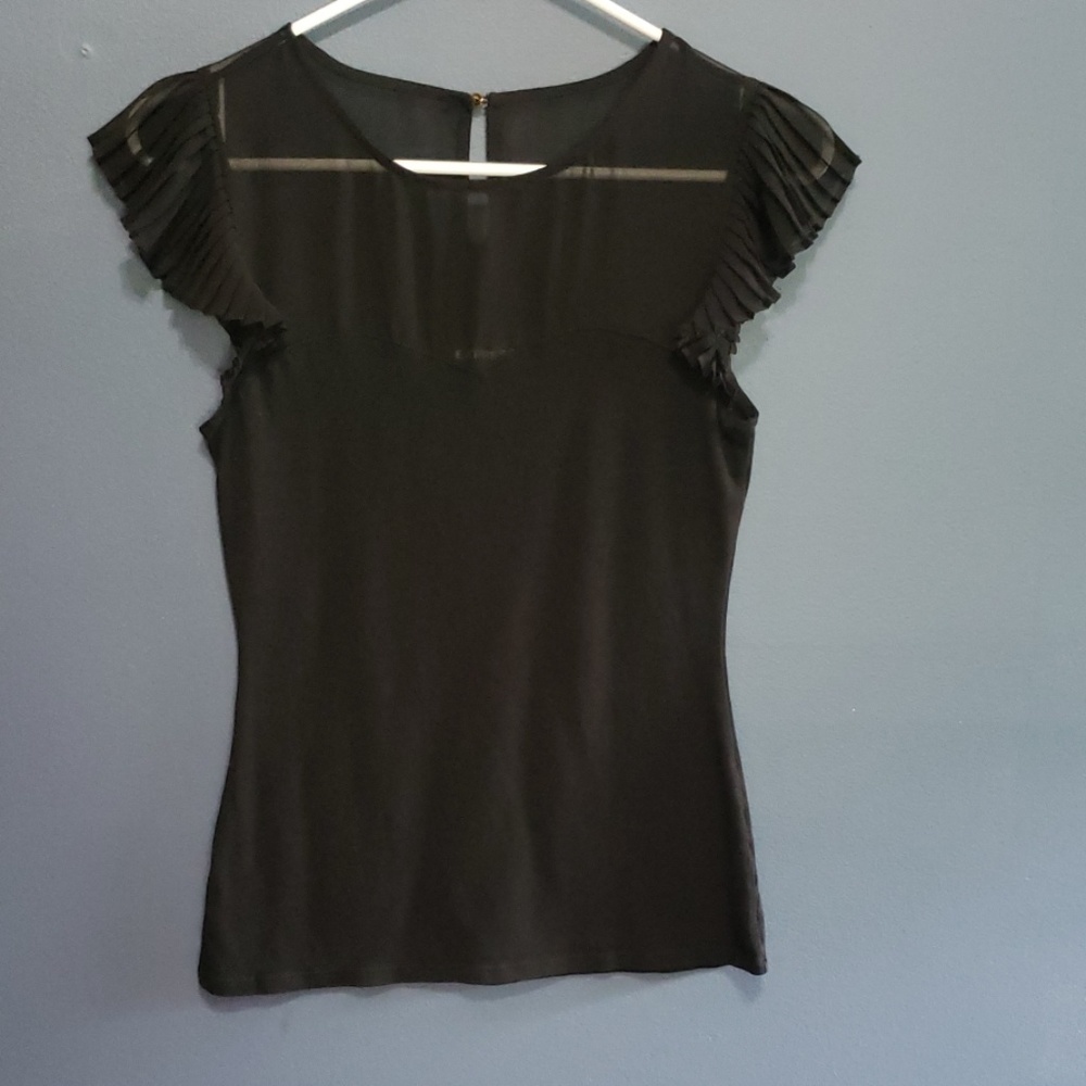 Express Black Top